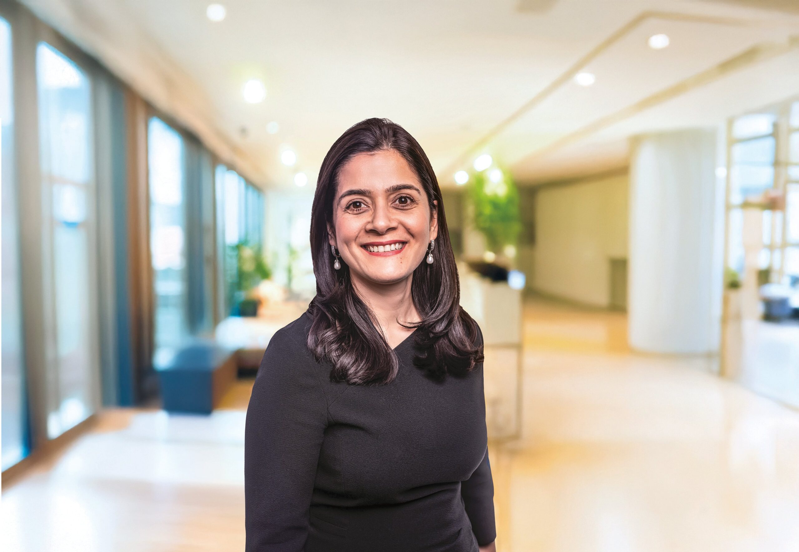 Standard Chartered boosts investment in its Futuremakers Women in Tech programme