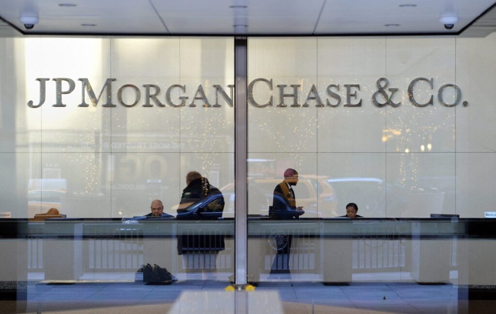 Boost for Angola as JP Morgan returns to dollar clearing